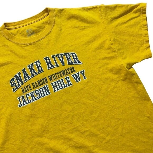 Wyoming tourist t shirt - Picture 2 of 6